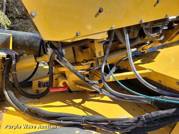 image for item DG0589 2014 Vermeer SC802 stump grinder