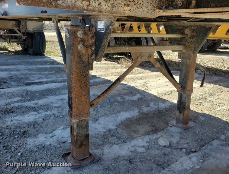 image for item DG0590 2008 Side Dump Industries side dump trailer