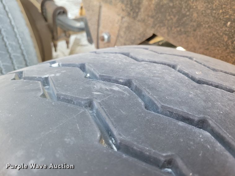 image for item DG0590 2008 Side Dump Industries side dump trailer