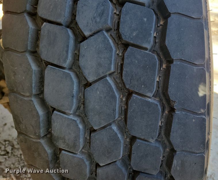 image for item DG0590 2008 Side Dump Industries side dump trailer