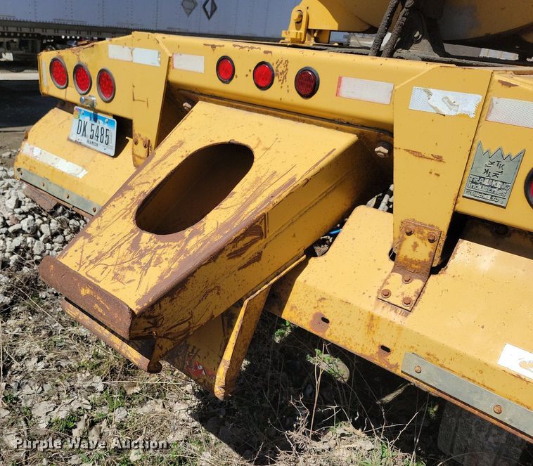 image for item DG0591 2004 Trail King TK60SSD-392 side dump trailer