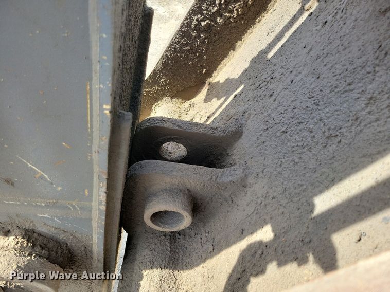 image for item DG0593 2010 John Deere 270D LC excavator