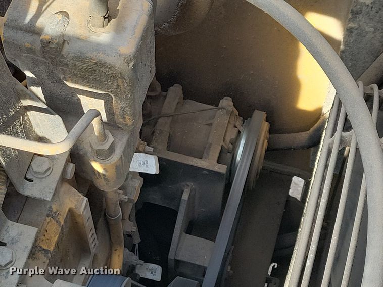 image for item DG0593 2010 John Deere 270D LC excavator