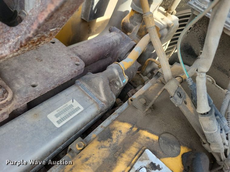 image for item DG0593 2010 John Deere 270D LC excavator