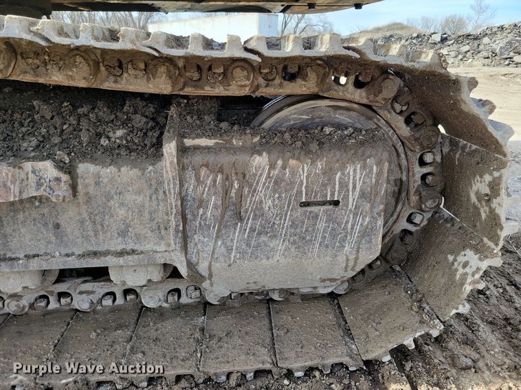 image for item DG0593 2010 John Deere 270D LC excavator