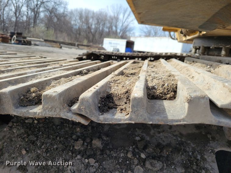 image for item DG0593 2010 John Deere 270D LC excavator