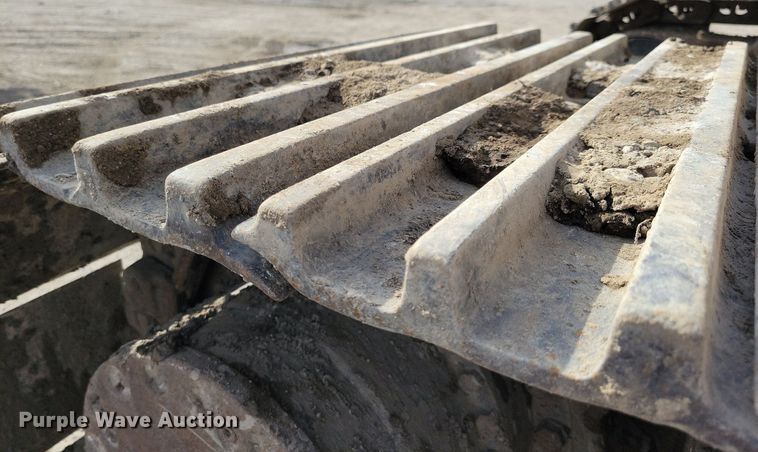 image for item DG0593 2010 John Deere 270D LC excavator