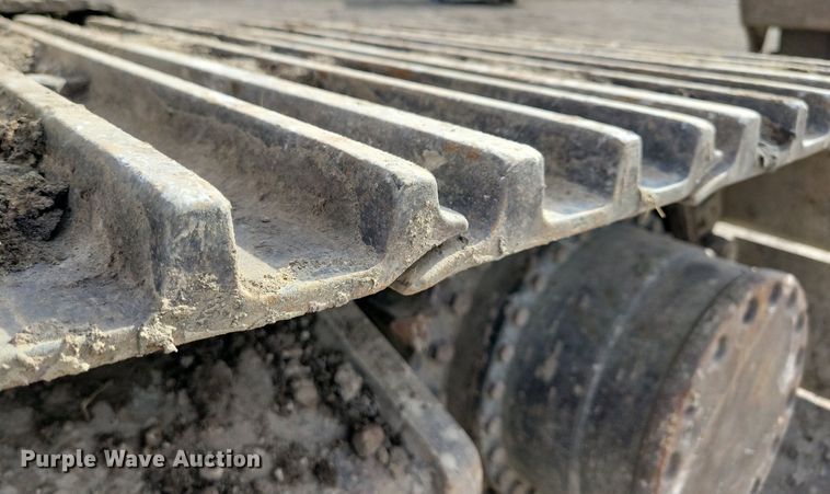 image for item DG0593 2010 John Deere 270D LC excavator