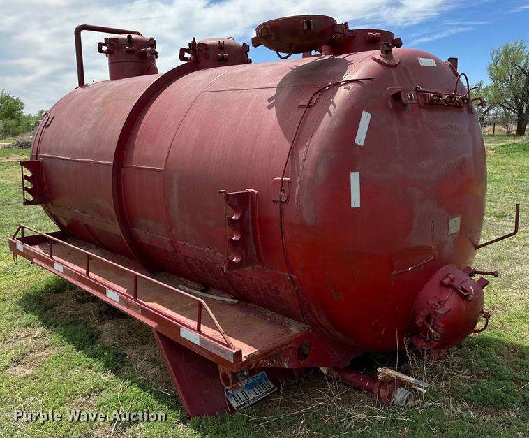 image for item DG4366 Vacuum tank bed