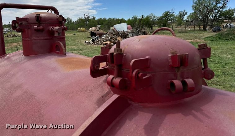 image for item DG4366 Vacuum tank bed