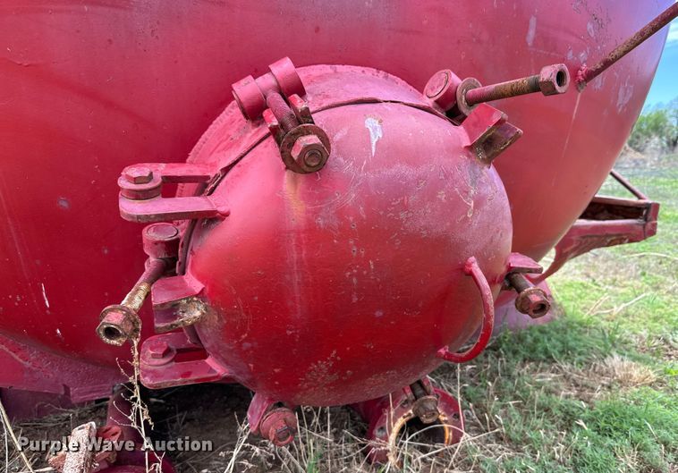 image for item DG4366 Vacuum tank bed