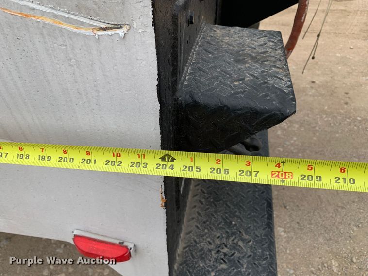 image for item DM7776 2007 International 4300 bucket truck