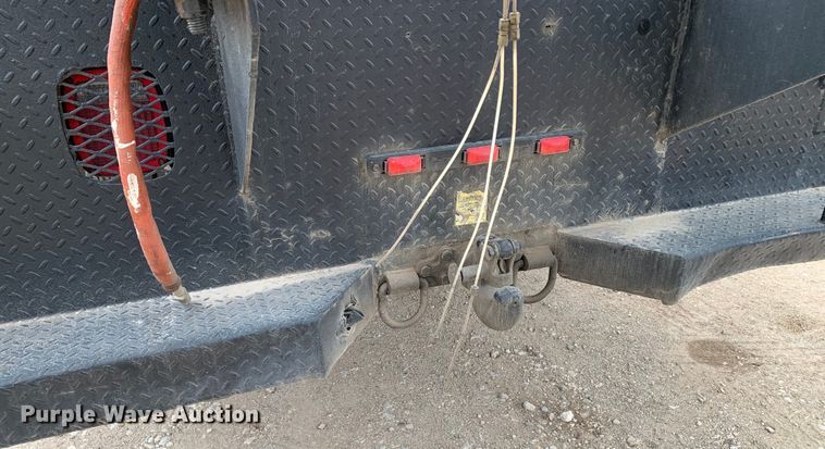 image for item DM7776 2007 International 4300 bucket truck