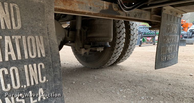 image for item DM7776 2007 International 4300 bucket truck