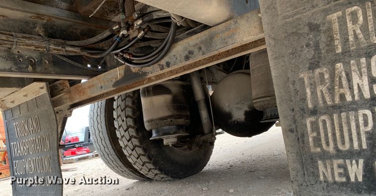 image for item DM7776 2007 International 4300 bucket truck