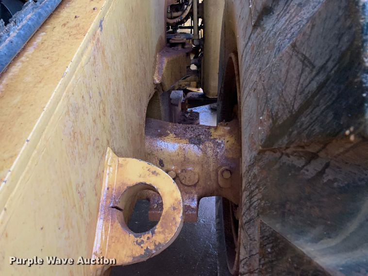 image for item DM7791 2004 Caterpillar 980G wheel loader