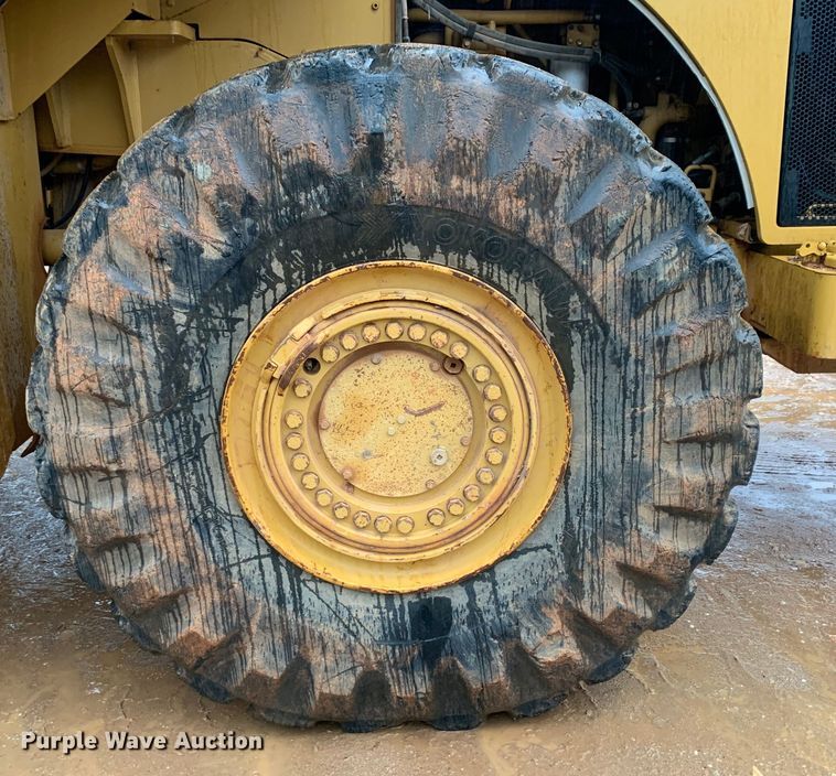 image for item DM7791 2004 Caterpillar 980G wheel loader