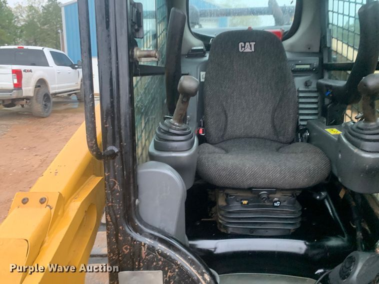 image for item DM7792 2016 Caterpillar 299D2 XHP tracked skid steer loader