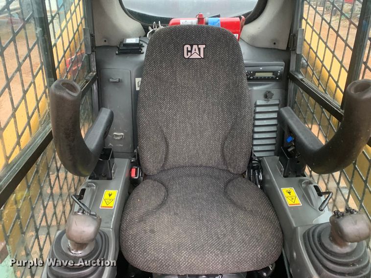 image for item DM7792 2016 Caterpillar 299D2 XHP tracked skid steer loader