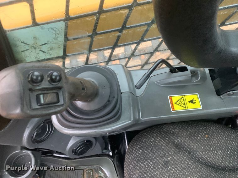 image for item DM7792 2016 Caterpillar 299D2 XHP tracked skid steer loader