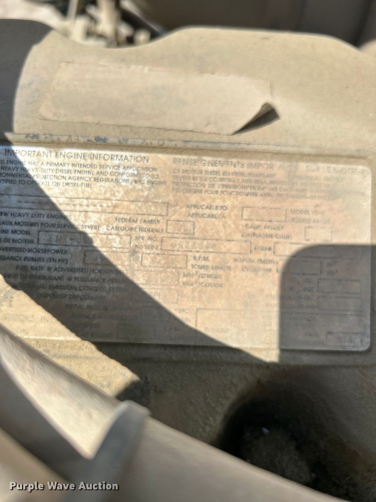 image for item DO1000 1997 Mack RD690S water truck