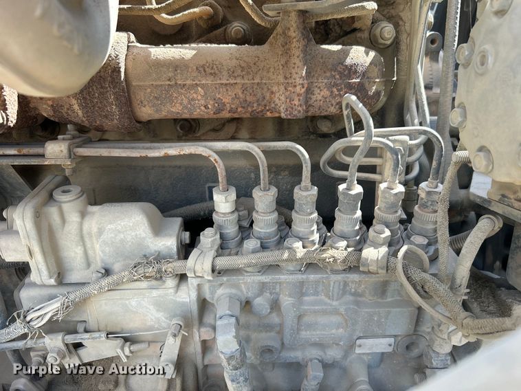 image for item DO1000 1997 Mack RD690S water truck