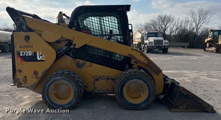 image for item DO1005 2018 Caterpillar 272D2 skid steer loader