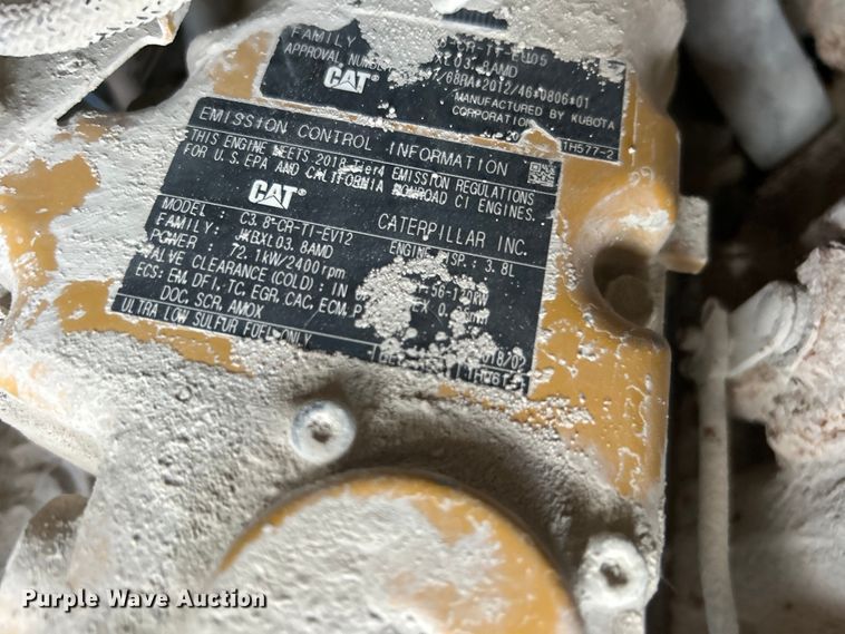 image for item DO1005 2018 Caterpillar 272D2 skid steer loader