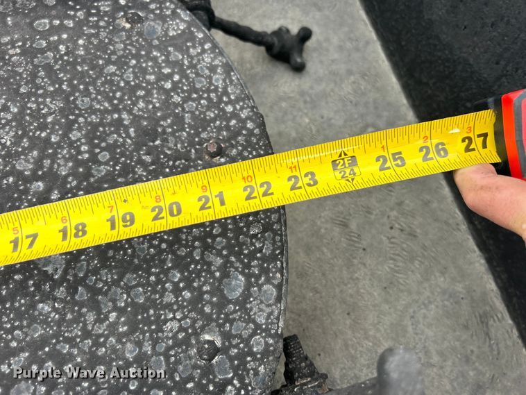 image for item DO1009 2005 International 7300 oil distributor truck