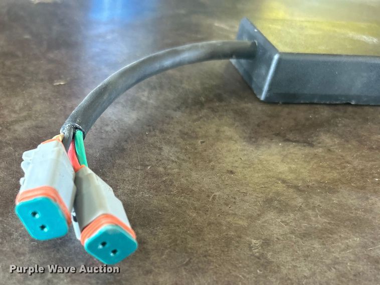 image for item DO1077 2022 TopCat  ECSSLR72 skid steer landscape rake