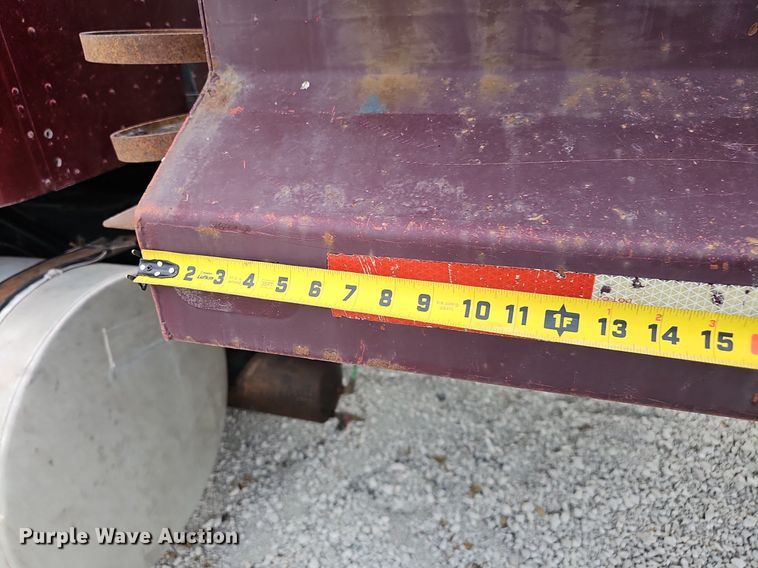 image for item DP0823 1991 International 9400 dump truck