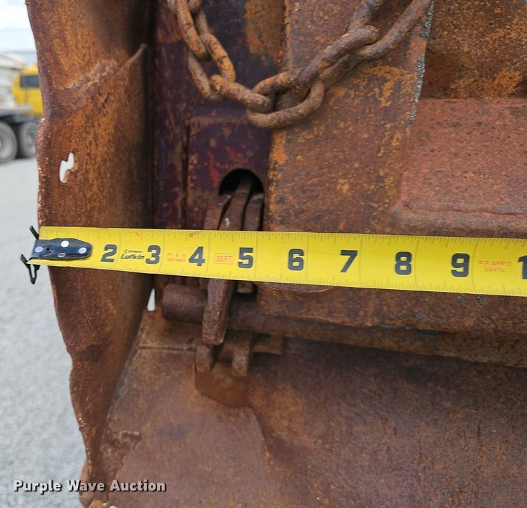 image for item DP0823 1991 International 9400 dump truck