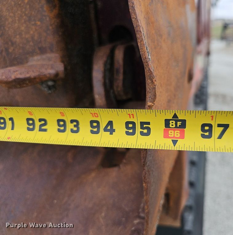 image for item DP0823 1991 International 9400 dump truck