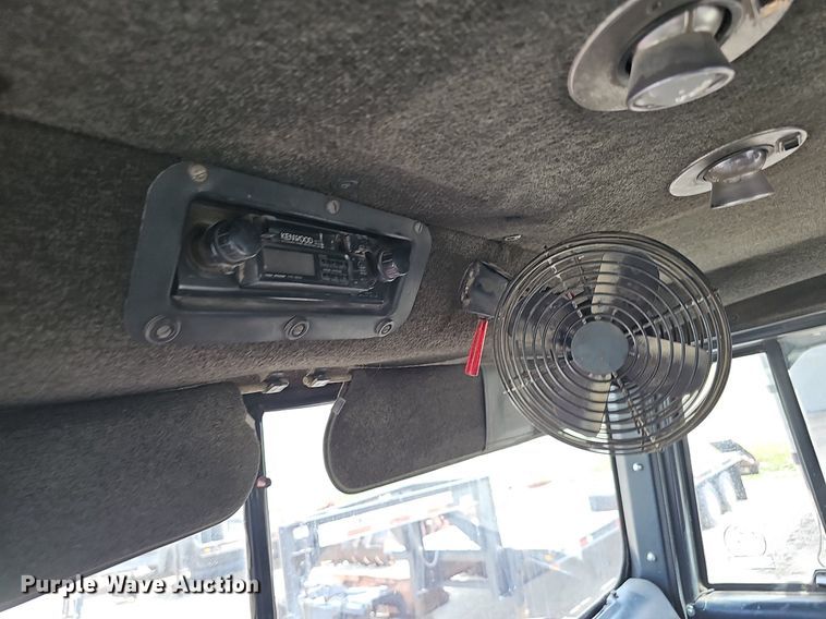 image for item DP0823 1991 International 9400 dump truck