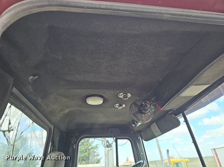 image for item DP0823 1991 International 9400 dump truck