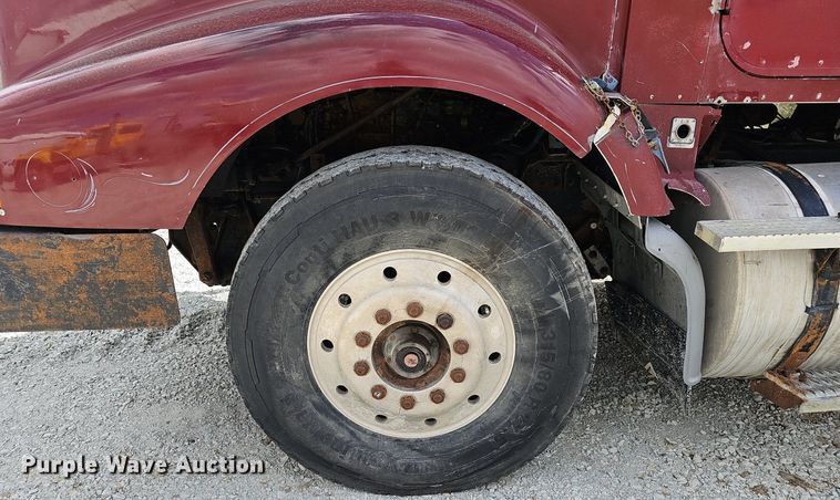 image for item DP0823 1991 International 9400 dump truck