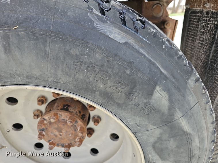 image for item DP0823 1991 International 9400 dump truck