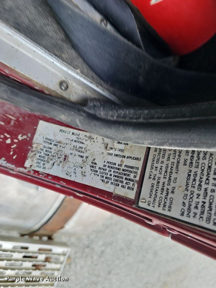 image for item DP0823 1991 International 9400 dump truck