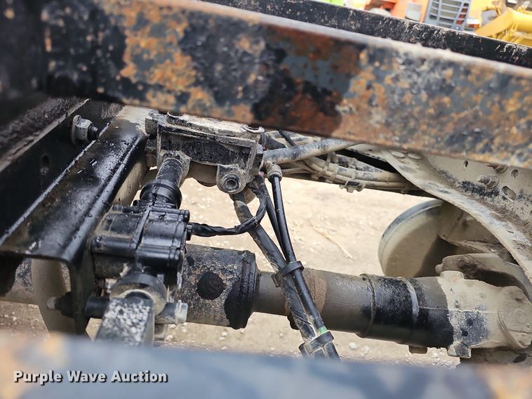 image for item DP0843 2008 Mack Pinnacle CHU613 semi truck