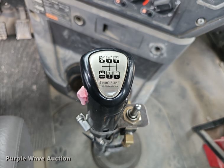 image for item DP0843 2008 Mack Pinnacle CHU613 semi truck