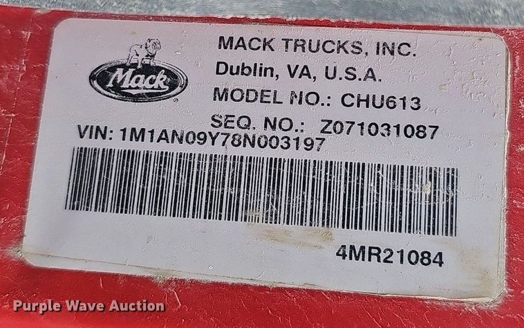 image for item DP0843 2008 Mack Pinnacle CHU613 semi truck