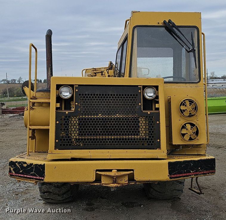 image for item DP0844 1990 Caterpillar 613C elevating scraper