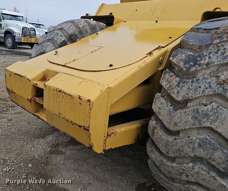 image for item DP0844 1990 Caterpillar 613C elevating scraper