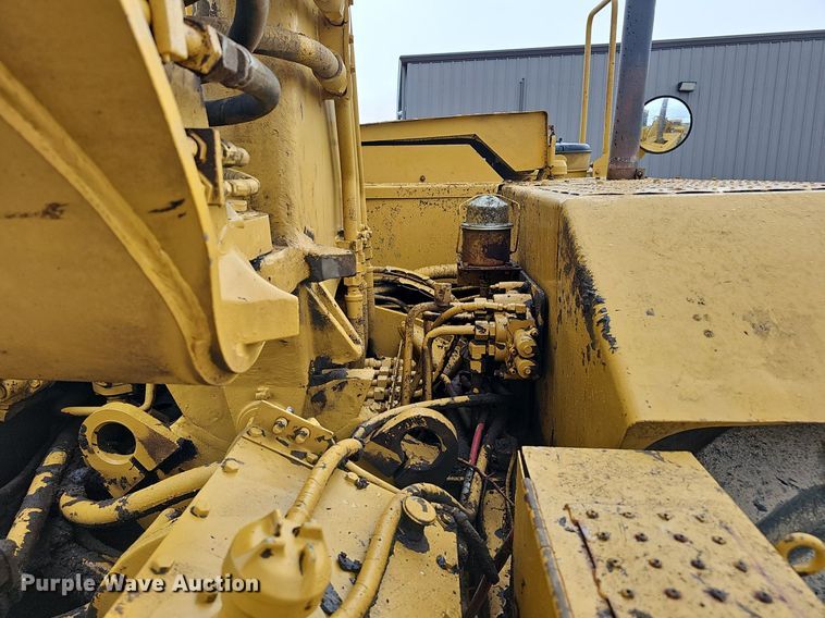 image for item DP0844 1990 Caterpillar 613C elevating scraper