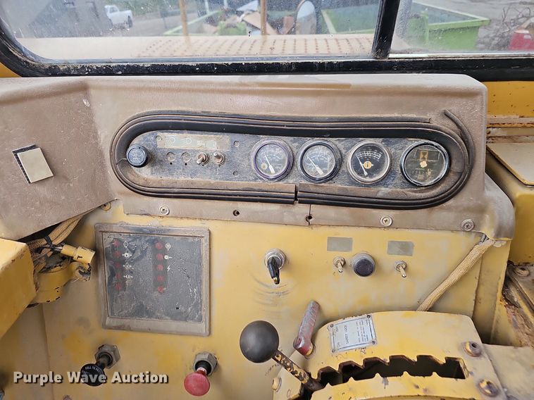 image for item DP0844 1990 Caterpillar 613C elevating scraper