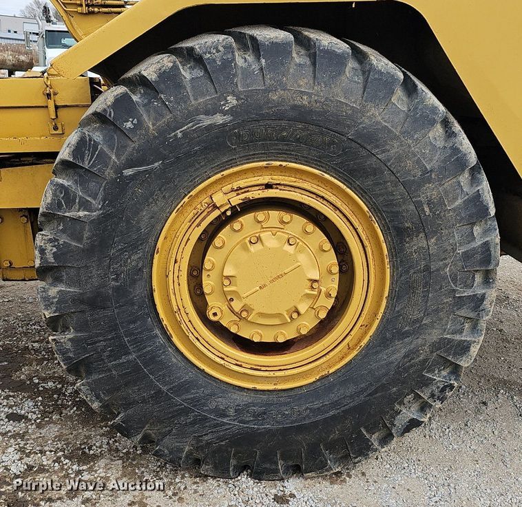 image for item DP0844 1990 Caterpillar 613C elevating scraper