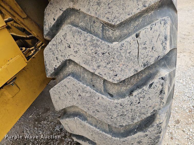 image for item DP0844 1990 Caterpillar 613C elevating scraper