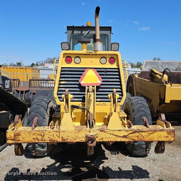 image for item DP0845 1998 Komatsu GD650A-2CY motor grader