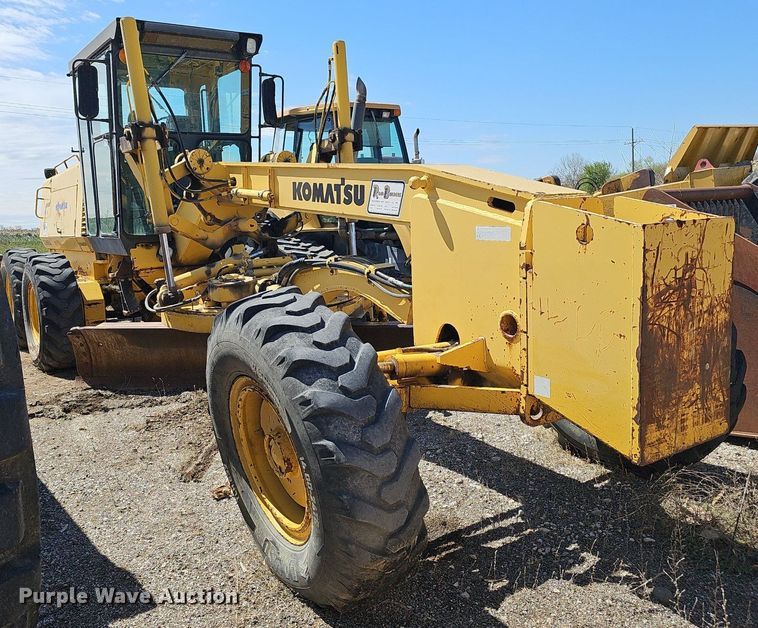 image for item DP0845 1998 Komatsu GD650A-2CY motor grader