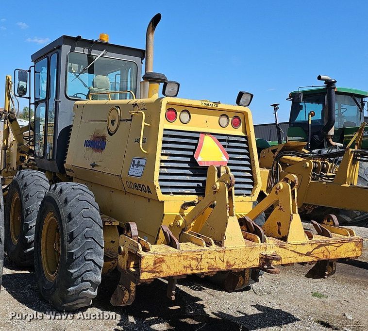 image for item DP0845 1998 Komatsu GD650A-2CY motor grader